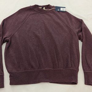 New Universal Thread Sweat Shirt